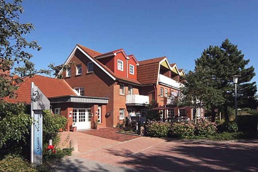Hotel-Pension Stoertebeker Bensersiel Exterior photo